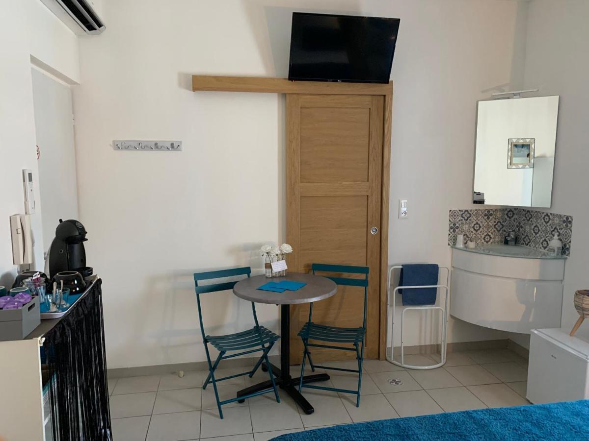 La Turenne Ναρμπόν Εξωτερικό φωτογραφία